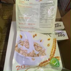 Bột Ngũ Cốc Dinh Dưỡng Day To Day TRẦN QUANG 600g (20 gói x 30g)