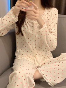 ชุดนอนผู้หญิงแขนยาวผ้าฝ้ายแท้รุ่นฤดูใบไม้ผลิและฤดูใบไม้ร่วงพร้อมแผ่นเสริมหน้าอกรูปหัวใจ ชุดนอนผู้หญิงรุ่นใหม่ปี 2025