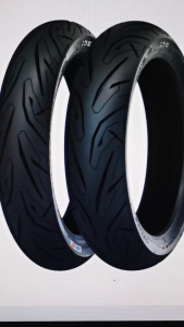 ยางนอก IRC 140/70-13 iZ-Ss S99T TL สำหรับ Forza300เก่า เป็นยางที่เน้นการใช้ การขับขี่บนท้องถนนทั่วไป