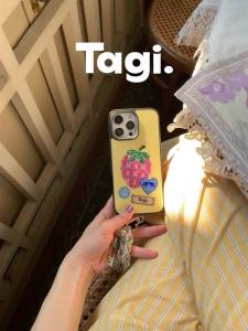 Tagi. Inspire Strawberry Magnetic Phone Case / Shining Blossom Rhinestone Phone Charm iPhone 16 17 Pro/Pro Max