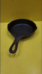 Chảo gang Lodge Mỹ nội địa Nhật size 16cm cao 3cm (mã 1134) Dùng được bếp từ_Hàng nội địa Nhật đã qua sử dụng