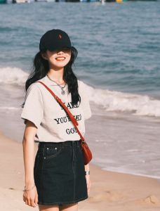 Small Orange Clothing Pure Cotton Gray English Print Short Sleeve T-Shirt Womens Spring and Summer Loose Design Niche Top Tide