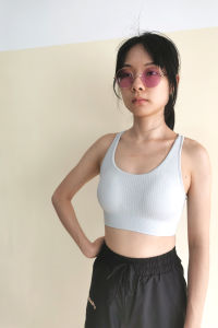 เสื้อชั้นในโยคะแบบมีแผ่นรอง ทรงเสื้อกั๊ก ระบายอากาศได้ดี แห้งเร็ว ยืดหยุ่นสูง สำหรับผู้หญิง ฤดูใบไม้ผลิ ฤดูร้อน ฤดูใบไม้ร่วง ฤดูหนาว