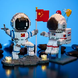 Blok Bangunan Angkasawan Astronaut Block Cute Astronaut DIY Mini Brick Toys Building Blocks Model Creative