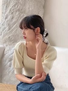 Ice Silk Puff Sleeve Knitted Top Women Summer Korean Style Retro Square Collar Short-sleeved T-shirt