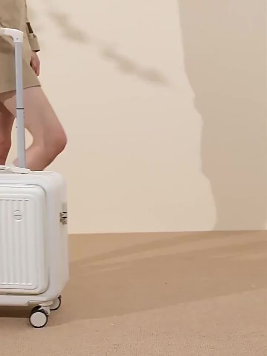 BoldEdge Koper Kabin 18 Inch Travel Koper Pilot ABS PVC Bahan Koper Premium Ringan Dan Multi Fungsi Koper