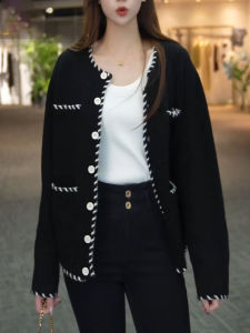 QINGNAER | Chic Style Round Neck Black Buttoned Knit Sweater