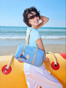 Kipling | Túi Du Lịch Đi Làm Dung Lượng Lớn Nhẹ Nhàng Phong Cách Dopamine