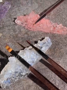 Manicure Gold Foil Crystal Iceberg Pen Holder Gel Broken Ice Transparent Styling Tool Photo Props Work Decoration