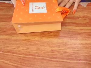 son siêu lì màu cam đỏ -01