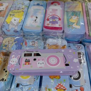 กล่องดินสอ Pencil box Sc เอสซี กล่องดินสอเหล็ก 2 ชั้น จำนวน 1 อัน (คละลาย)