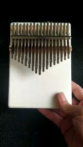 Đàn kalimba 17 phím màu trắng QUYNHLEMO cao cấp nguyên khối hình chữ nhật tặng kèm phụ kiện