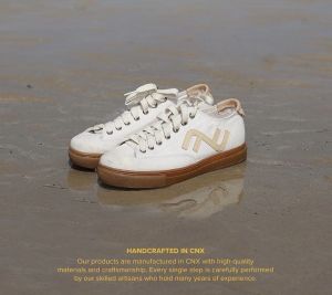 C’MON white