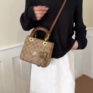 Elegant Women Bag 26 New Vintage Classic Circular Monogram Handbag Fashion Mini Square Tote Crossbody Bag With Short Top Handle