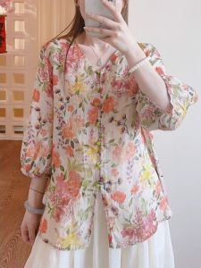 เสื้อเชิ้ตแขนสั้นผ้าฝ้ายลินินสำหรับผู้หญิง ทรงหลวม ทรงเข้ารูป ทรงเข้ารูป สไตล์ลำลอง ฤดูร้อน 2025 คอวี ทรงเข้ารูป เสื้อผ้าทำงาน