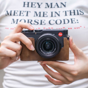 SHELV | Decorative Camera Grip Case for Leica Models Leather Handle Bag