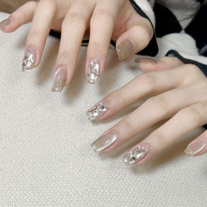 Wearing Nail & Cat Eye Crystal Fake Nail Art: A Comprehensive Guide