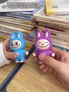 Đồ chơi toy lật mặt kuromi xoay mặt thay đổi khuôn mặt kuromi capypara bé shin đáng yêu ngộ nghĩnh kèm móc khoá