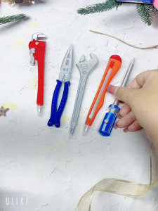 ( sét 6 món ) Bút Bi Khô Mực Đen Cho Học Sinh Sinh Viên Hình Độc Lạ Nét 0.5mm