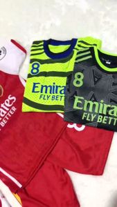 Setelan baju bola anak terbaru kaos sepakbola laki termurah berkualitas