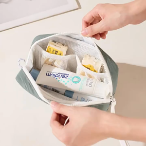 *SG SELLER* Compact Premium Toiletry Bag|Waterproof inner Pocket|Dry & Wet Separate Storage