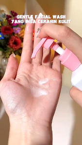 Glad2Glow Milk Amino Acid Gentle Facial Cleanser Hydrating Oil Control Glowing Face Wash 80g Cleansing