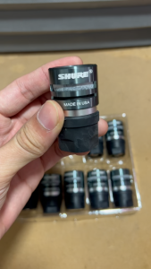 Củ mic Mỹ Shure cao cấp hát nhẹ kháng hú tiếng trong rõ không bị bể tiếng