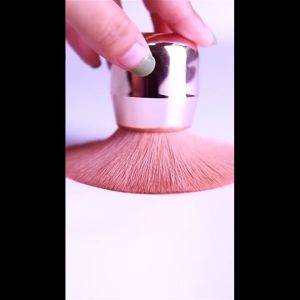Makeup Brush for Blush Loose Powder Foundation Highlighter Beauty Tools Mushroom Shape