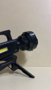 Lampu Obor Pelbagai Fungsi Boleh Dicas Semula Dengan Penyangga / Multifuntional Torch Light Rechargeable With Stand