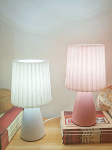 Đèn Bàn Đèn Nhỏ Bằng Gốm Trắng Cho Phòng Trẻ Em Đèn Ngủ Đêm Hiện Đại Phong Cách Scandinavia Đèn Bàn Đèn Giường Phổ Biến Cho Bé Gái