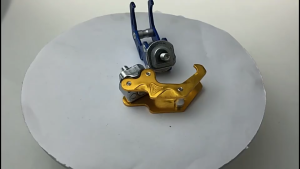 ตะขอแขวนของ ตะขอแขวนหมวกกันน็อคมอเตอร์ไซค์ ที่แขวนของมอเตอร์ไซค์ 1ชิ้น สำหรับใช้กับแฮนด์ที่มีระยะห่างรู 22 มม ติดตั้งง่าย