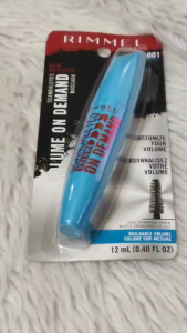 Rimmel London Scandaleyes Volume On Demand Waterproof Mascara Long-Wearing Volumizing Smudge-free Flake-proof 001 Black 12mL