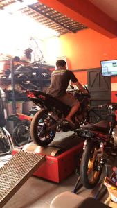 KNALPOT NINJA R RR SS STANLIS PRES TYPE KOBRA MEDIUM SLINCER CARBON PLAIN TWIL ORIGINAL WIN SPEED PERFORMACE