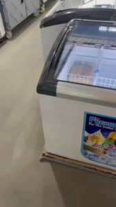 ตู้แช่ ตู้แช่แข็งกระจกฝาโค้ง Fresher รุ่น FCG-360 ขนาด 11.5Q ( รับประกันนาน 5 ปี )