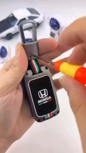 Ốp Chìa Khóa Xe Honda BRV 2023 2024 Hợp Kim Cao Cấp Họa Tiết 3 Sọc Cờ Ý Kèm Dây Logo Honda Lịch Lãm Sang Trọng Bền Bỉ