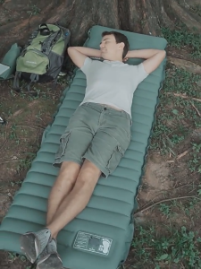 Camping Sleeping Pad 10cm Thickness Outdoor Sleeping Pad Camping Inflatable Bed Hiking Sleeping Bag Pillow Tilam Angin Tilam Camping Pad Air mattress 露营充气床垫帐篷