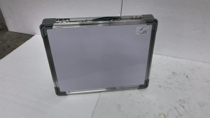 Flexi 30x40cm Double Sided Foldable Magnetic Whiteboard c/w accessories