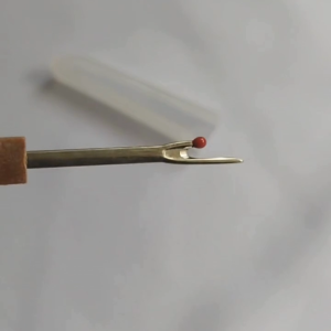 Pendedel Jahit Gagang Kayu Sontekan Benang Seam Ripper