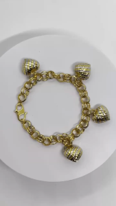 MJ Jewellery 375/9K Gold Kendi Bracelet with Love T95