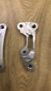 PÁT HEO ZIN 2 PÍT VÀ PHUỘ ZIN EXCITER 2006-10JUPITER(2 PÍT) VÀ EXCITER 135 4 HAY 5 SỐ ĐỜI 2011-13 LÊN ĐĨA 245 260 290MM