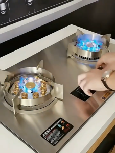 เตาแก๊สฝังนิรภัย 9.0KW หน้าสแตนเลส ตั้งเวลาดับแก๊สได้ ตัดแก๊สออโต้เมื่อเปลวไฟดับ ทำความสะอาดง่าย หัวฟู่แบบทองเหลืองคู่