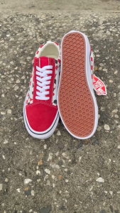 รองเท้าผ้าใบใส่สบายค่ะภาพนี้ถ่ายจากสินค้าจริง 100% ค่ะรองเท้ารุ่นใหม่ขายดีมากเลยค่ะลูกค้า