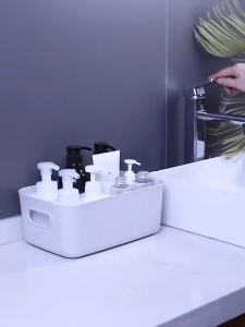 ตะกร้าเก็บของ กล่องใส่ของ กล่องพลาสติก กล่องเก็บของ กล่องพลาสติกเก็บของ กล่องเก็บขอ เก็บเครื่องสําอางค์ อเนกประสงค์ กล่องจัดเก็บสิ่งของขนาดเล็ก หนาและทนทาน