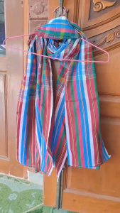 ผ้าขาวม้าเย็บริม เนื้อดี สีไม่ตก ซับน้ำดีเยี่ยม คุณภาพดี 90x150 ซม.