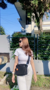 Tapaxco Tas Slempang Pria Keren Okana Tas Wanita Slempang Local Brand Free 2 Pin Random