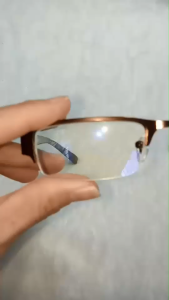 FREE CASE - Kacamata Model Terbaru - Kacamata Baca Lensa Plus Antiradiasi - Frame Besi Warna Coklat Lensa Bening  - Ready Ukuran  (+)1.00 SAMPAI (+)3.00-  Cocok Untuk Pria Wanita Dewasa