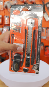 มีดคัตเตอร์ใหญ่ มีดคัดเตอร์ช่าง ยี่ห้อ PUMPKIN/PK12121