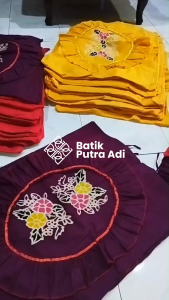 Zada Fashion - Sarung Bantal 4 Warna Motif Bunga Proses Cap Lilin