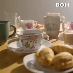 Boh Cham (Teh Tarik + White Coffee) and Products