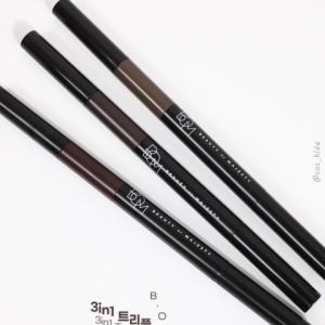 BOM 3in1 Triple Edge Eyebrow 0.6g บีโอเอ็ม ดินสอเขียนคิ้ว 3ขั้นตอนใน1เดียว